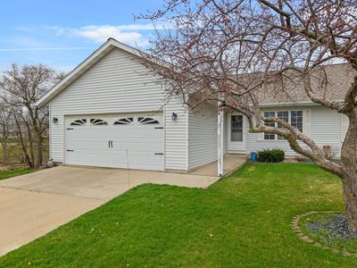 160 Orchard Manor Dr SE