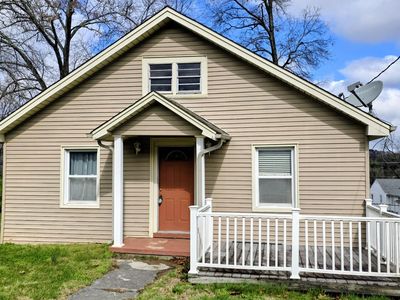 2525 Edgewood Ave NE