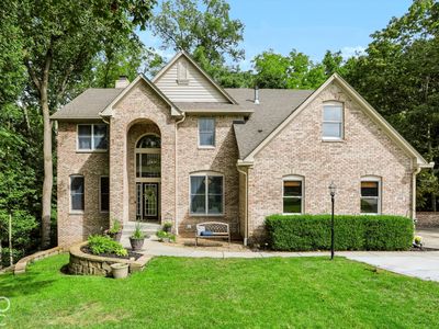 Property at 1040 Sullivans Rdg, Zionsville, IN