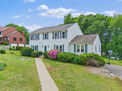 6 Bear Hill Rd