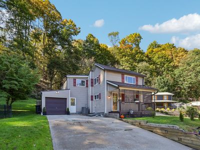 225 Camp Horne Rd