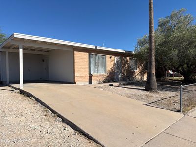 5349 S Greenway Dr