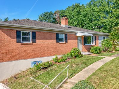 2198 Old Rustburg Rd