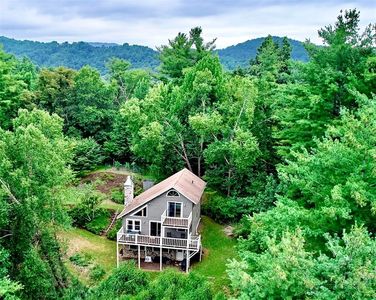 1004 Wagon Road