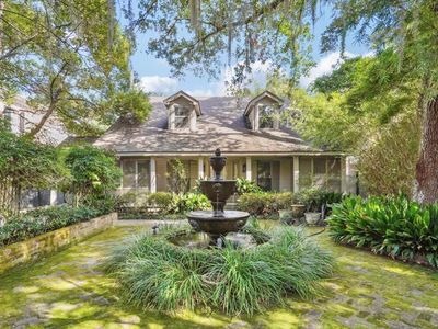 120 Park Dr