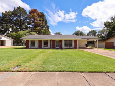 2713 Hoyte Dr