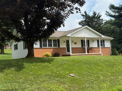 5242 W Veterans Memorial Hwy