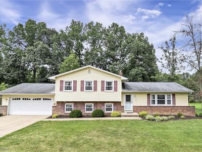 235 Kenwick Dr