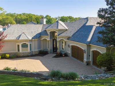 1161 Via Appia Dr