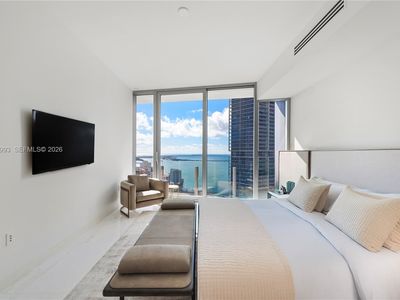 300 Biscayne Boulevard Way #3905W