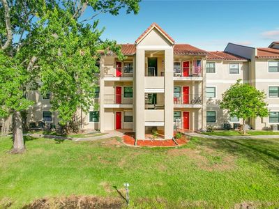 3028 Parkway Blvd APT 208