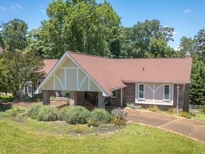 6414 Ridge Lake Rd