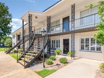 4009 Old Shell Rd APT E5