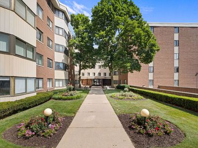 5500 Lincoln Ave Unit 504W