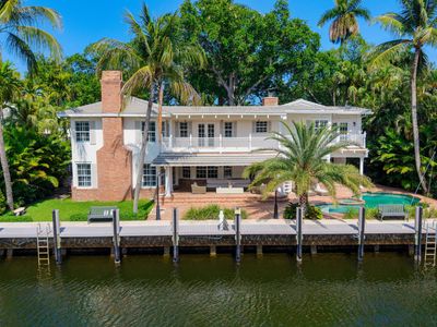 609 Coral Way