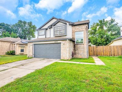 3810 Storm Creek Dr