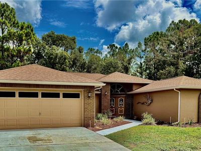 16 Pawpaw Ct S