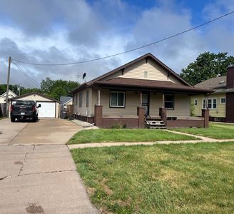 737 N Minnesota Ave