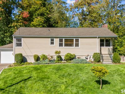 33 Cedar Circle