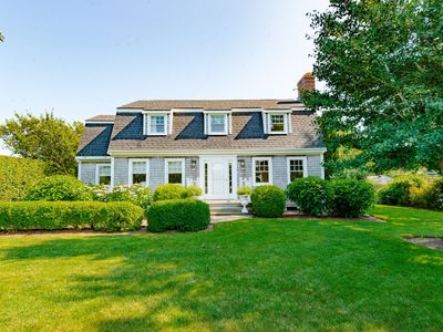 4 Golf View Dr