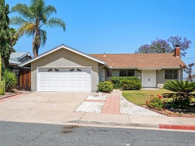 527 La Sombra Dr