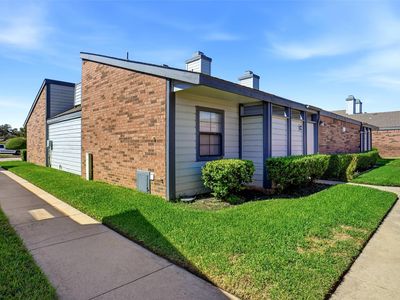 636 Bellaire Dr APT C
