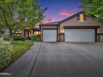 330 Sparrow Hawk Dr