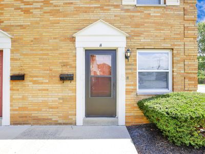 1746 Pine Tree St S APT H