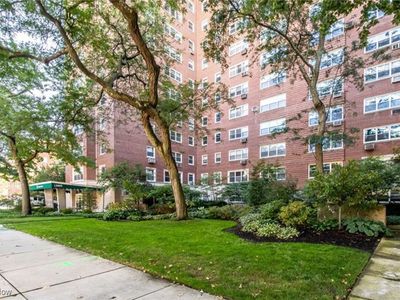 13900 Shaker Blvd APT 1012