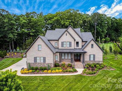 1115 Shelton Oaks Ct