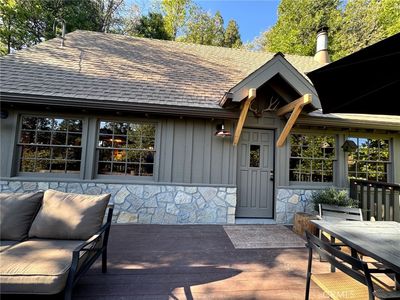 24085 Alpine Dr