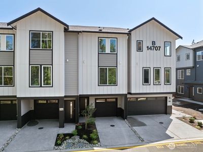 Property at 14707 87th Avenue SE #MM7, Snohomish, WA