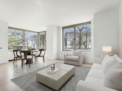 212 Warren St APT 1D