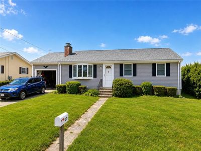 37 Ladeira Ave