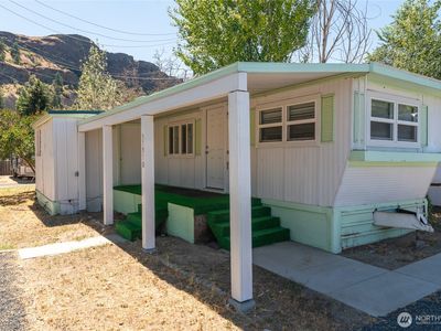 57970 Yakima Street NE