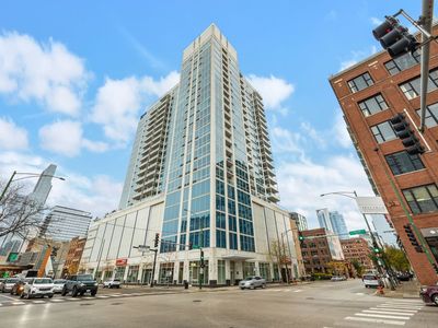 757 N Orleans St APT 805