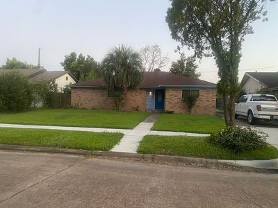 5426 Bungalow Ln
