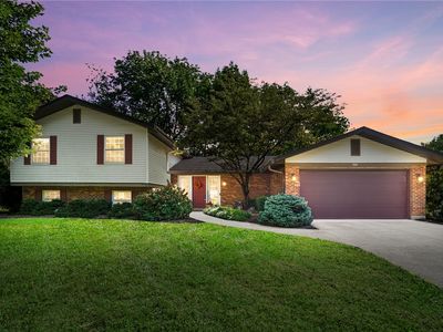 3888 Frostwood Dr