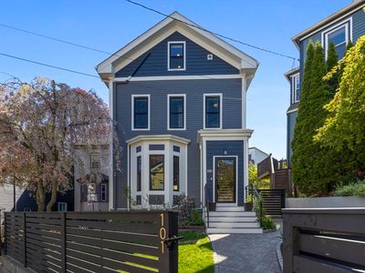 101 Forbes St