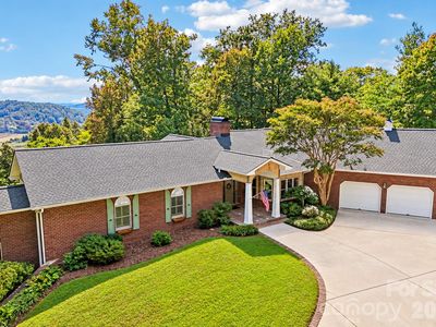 239 Bearwallow Mountain Rd
