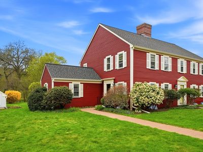 13 Seaborn Pl