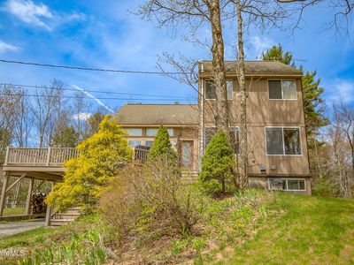 Property at 138 Seneca Dr, Becket, MA