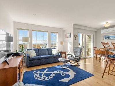580 Winnacunnet Road #205