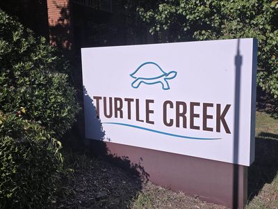 140 Green Turtle Ln APT 2