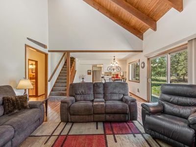 57339 Mountain View Ln