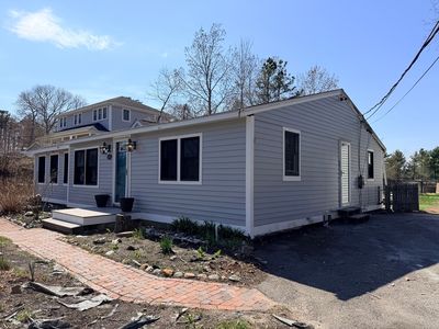 20 Nicholas Ave