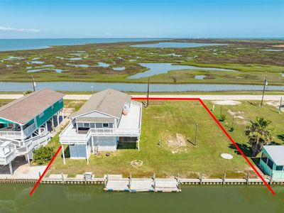 707 Pompano Dr