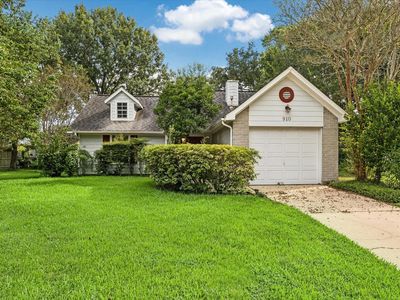 910 Country Place Blvd
