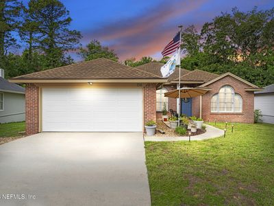 1716 CHANDELIER Circle W