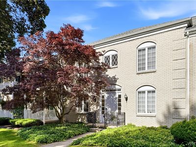 4415 Main St APT 16